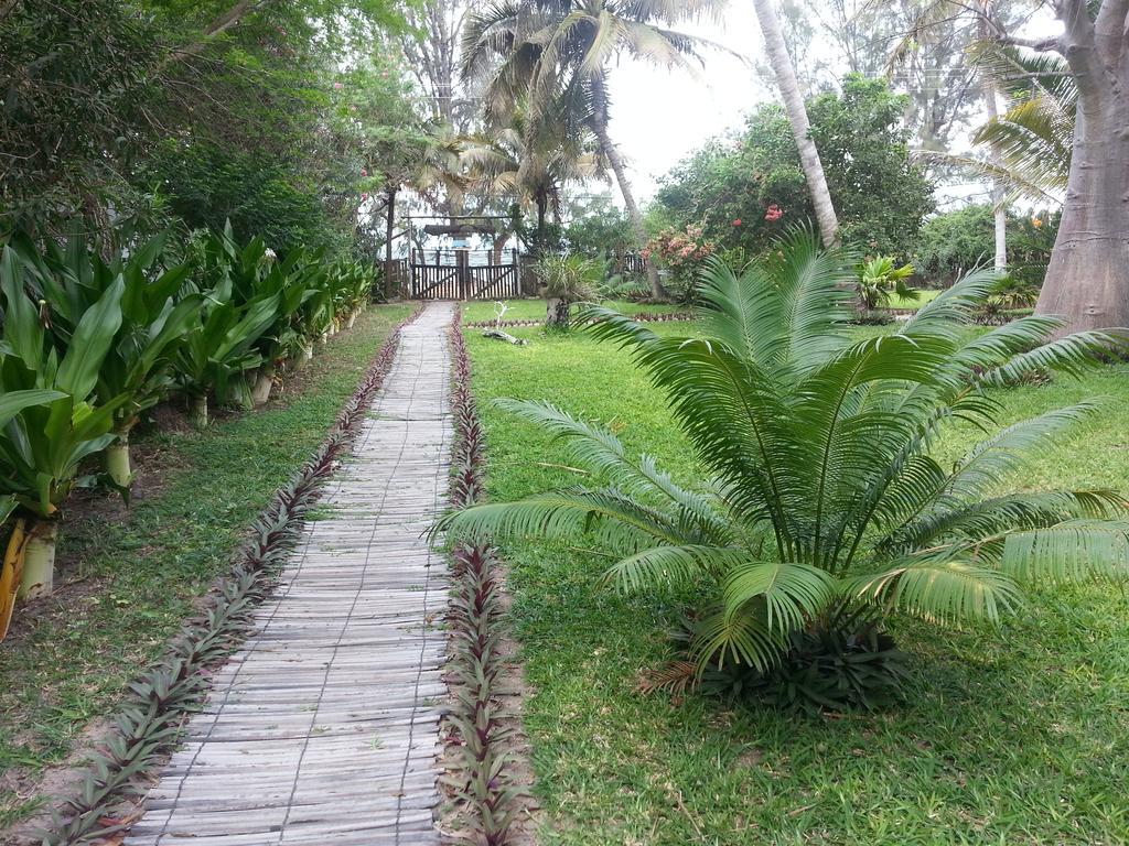 Palmeiras Lodge Vilanculos Exterior foto
